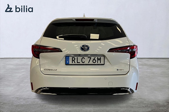 Toyota Corolla 5 of 5