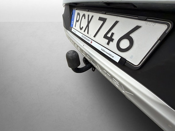 Volvo V40 Cross Country 9 of 30