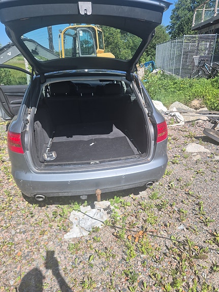Audi A6 3 of 5