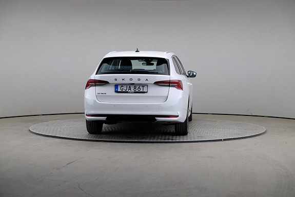 Skoda Octavia 5 of 29