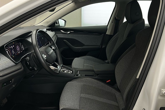 Skoda Octavia 10 of 29