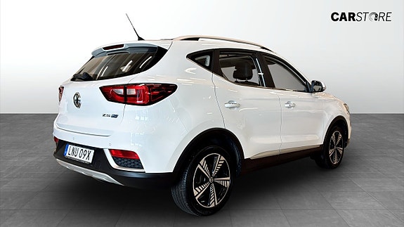 MG ZS 2 of 5