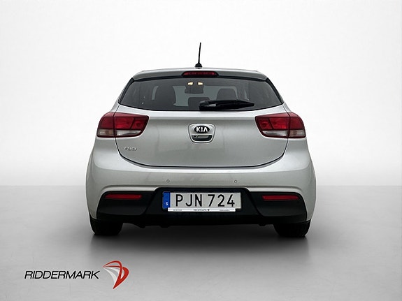 Kia Rio 7 of 30