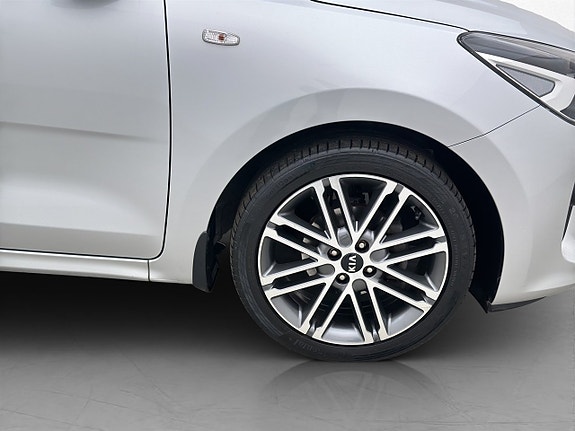 Kia Rio 30 of 30