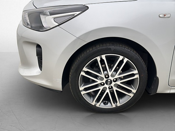 Kia Rio 27 of 30