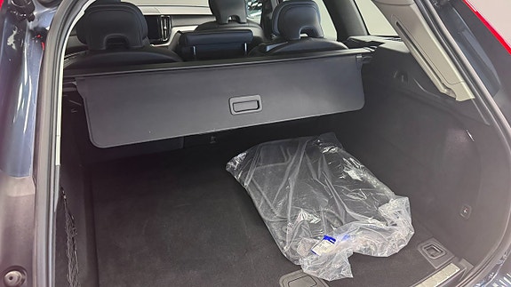 Volvo XC60 16 of 20