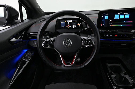 Volkswagen ID.4 GTX 7 of 27