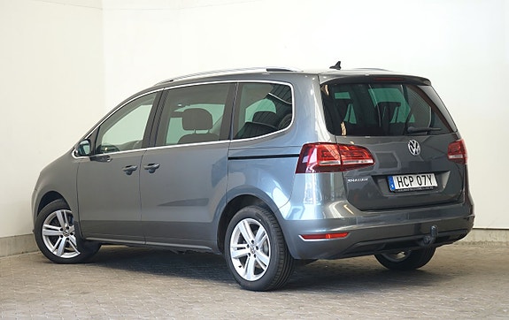 Volkswagen Sharan 3 of 5