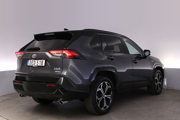 Toyota RAV4 Plug-in Hybrid 5 of 27