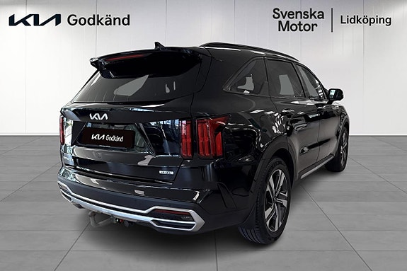 Kia Sorento 4 of 25