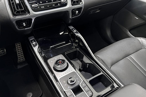 Kia Sorento 17 of 25
