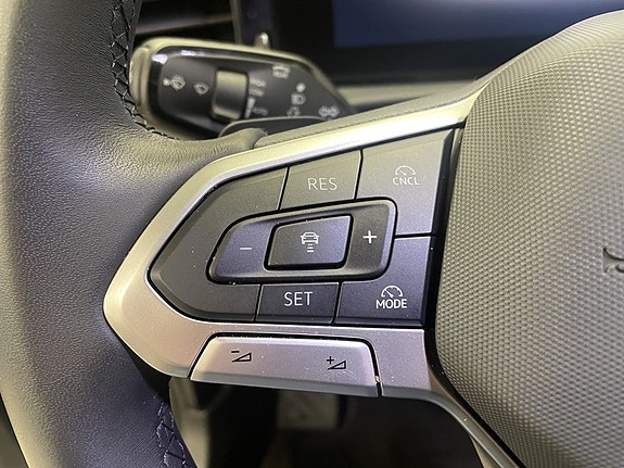 Volkswagen T-Roc 14 of 20