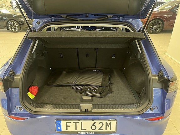 Volkswagen T-Roc 13 of 20
