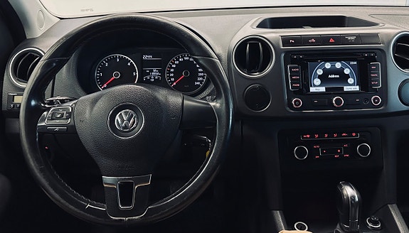 Volkswagen Amarok 9 of 10