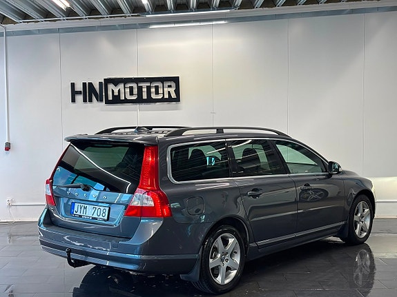 Volvo V70 6 of 25