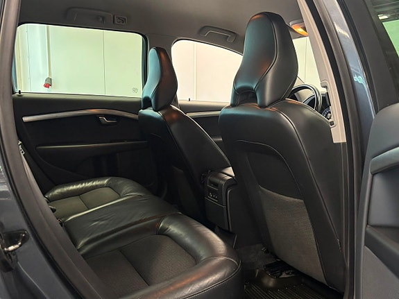 Volvo V70 25 of 25