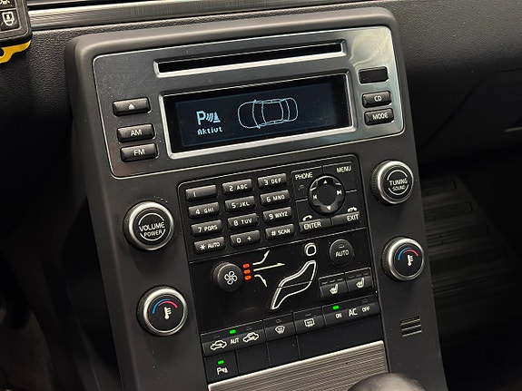 Volvo V70 21 of 25
