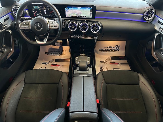 Mercedes-Benz CLA200 11 of 18
