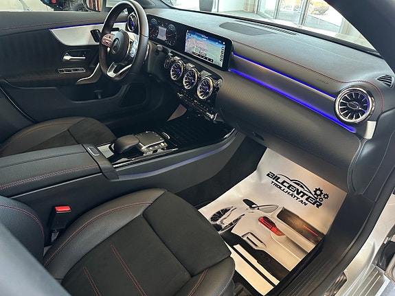 Mercedes-Benz CLA200 12 of 18