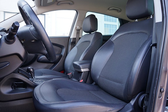 Hyundai ix35 7 of 18