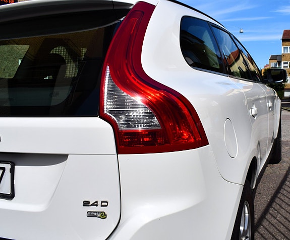 Volvo XC60 9 of 9