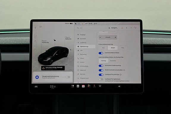 Tesla Model 3 24 of 26