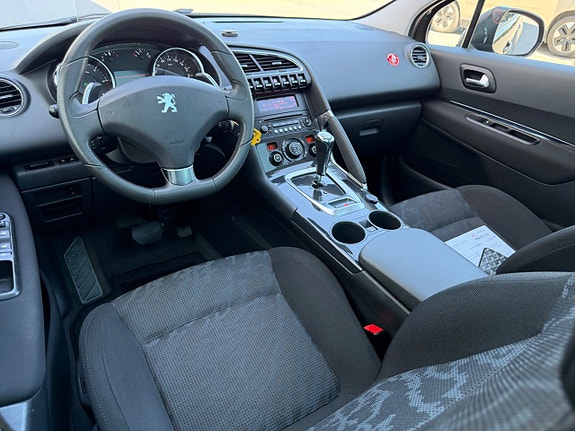 Peugeot 3008 11 of 29