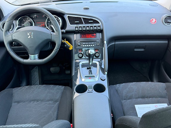 Peugeot 3008 12 of 29