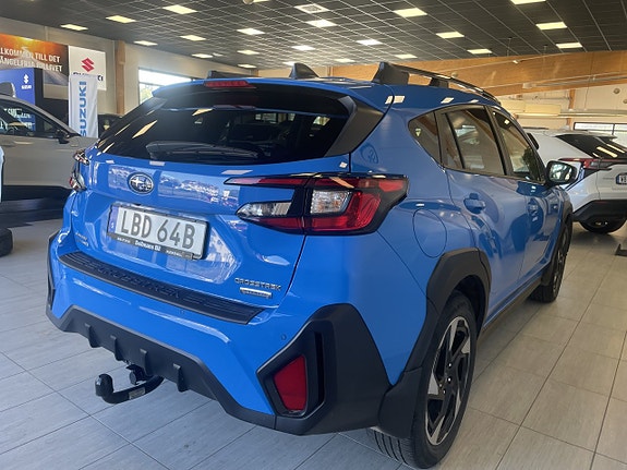 Subaru Crosstrek 3 of 5