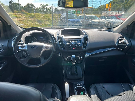 Ford Kuga 7 of 10