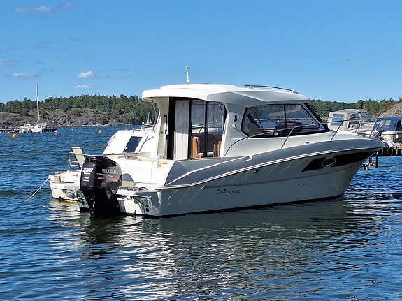 Benetue antares 8.80 mycket välvårdad 3 of 11