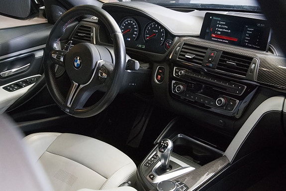 BMW M3 25 of 30