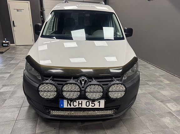 Volkswagen Caddy 2 of 5