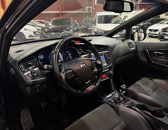 Kia Ceed 7 of 21