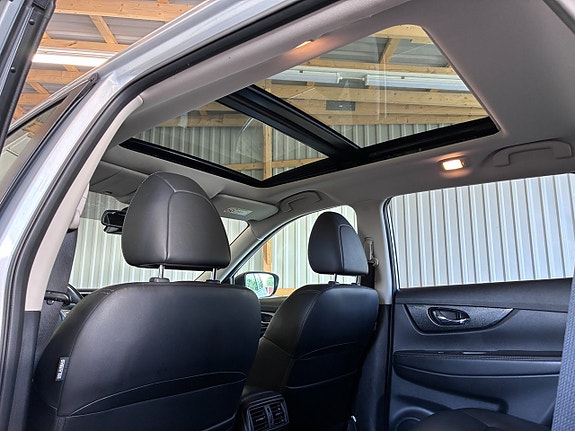 Nissan X-Trail 11 of 14