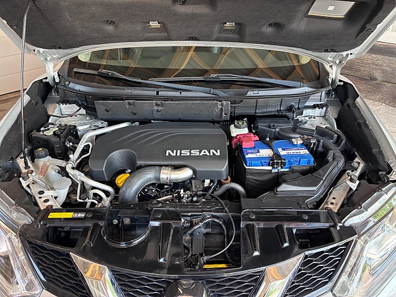 Nissan X-Trail 4 of 5