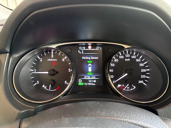 Nissan X-Trail 13 of 14
