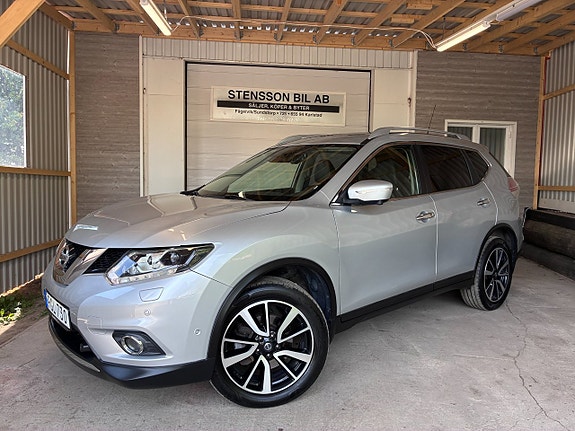Nissan X-Trail 2 of 5