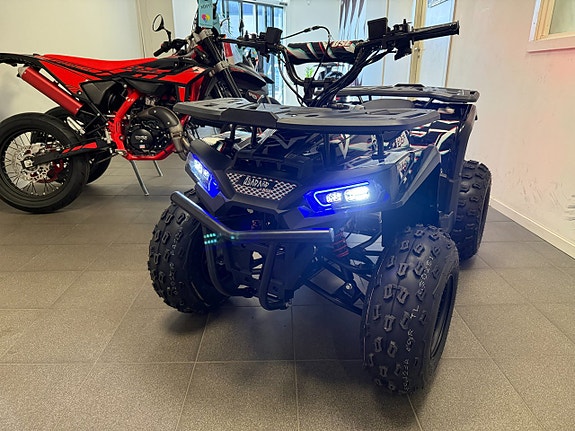 Quadard UA 125 2 of 4