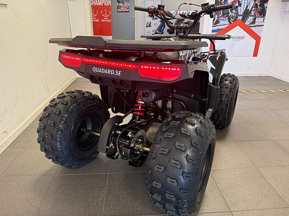 Quadard UA 125 3 of 4