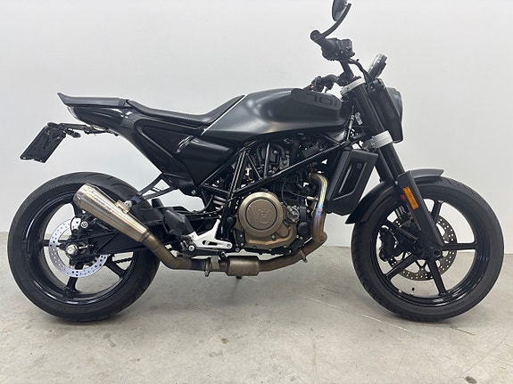 Husqvarna 701 Svartpilen Arrow *36MÅN RÄNTEFRITT*
