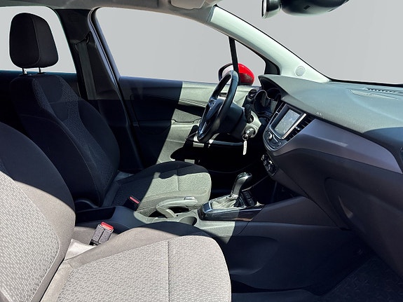 Opel Crossland X 9 of 15