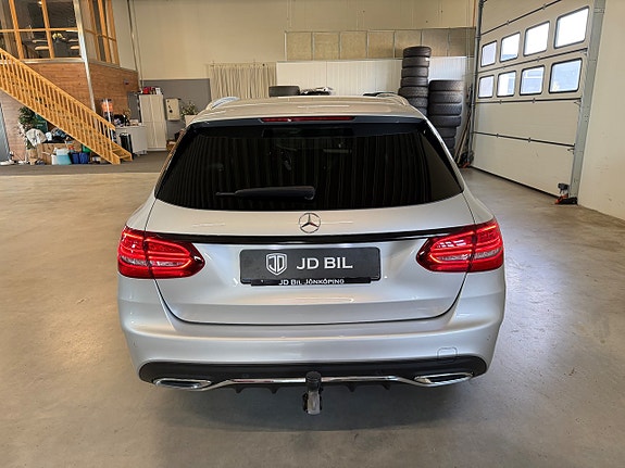 Mercedes-Benz C220 d 5 of 5