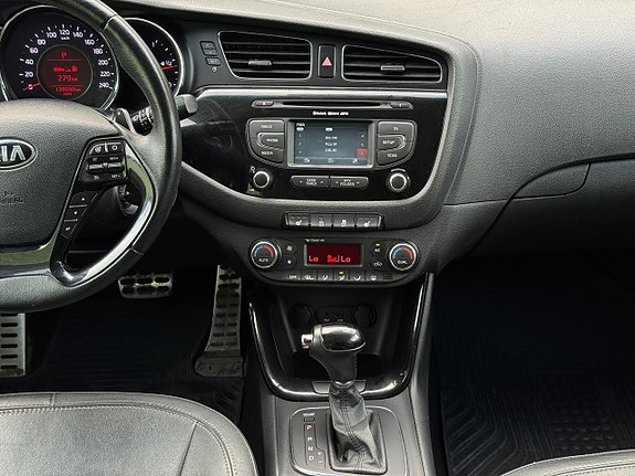 Kia Ceed 14 of 21