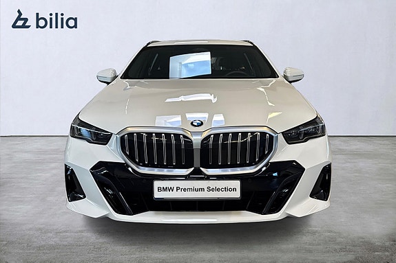 BMW 520d 3 of 20