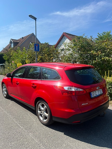 Ford Focus 3 of 5