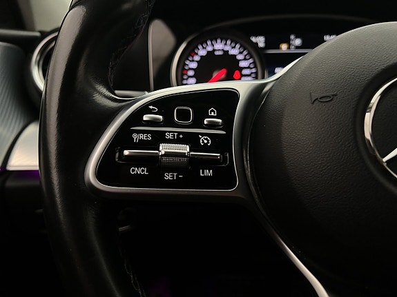 Mercedes-Benz E200 d 22 of 28