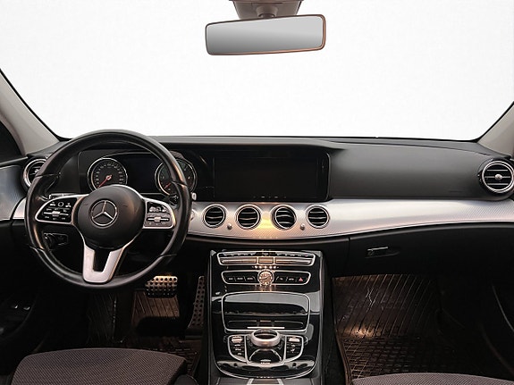 Mercedes-Benz E200 d 12 of 28