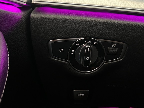 Mercedes-Benz E200 d 23 of 28
