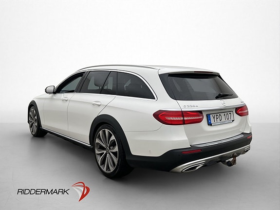 Mercedes-Benz E200 d 4 of 28